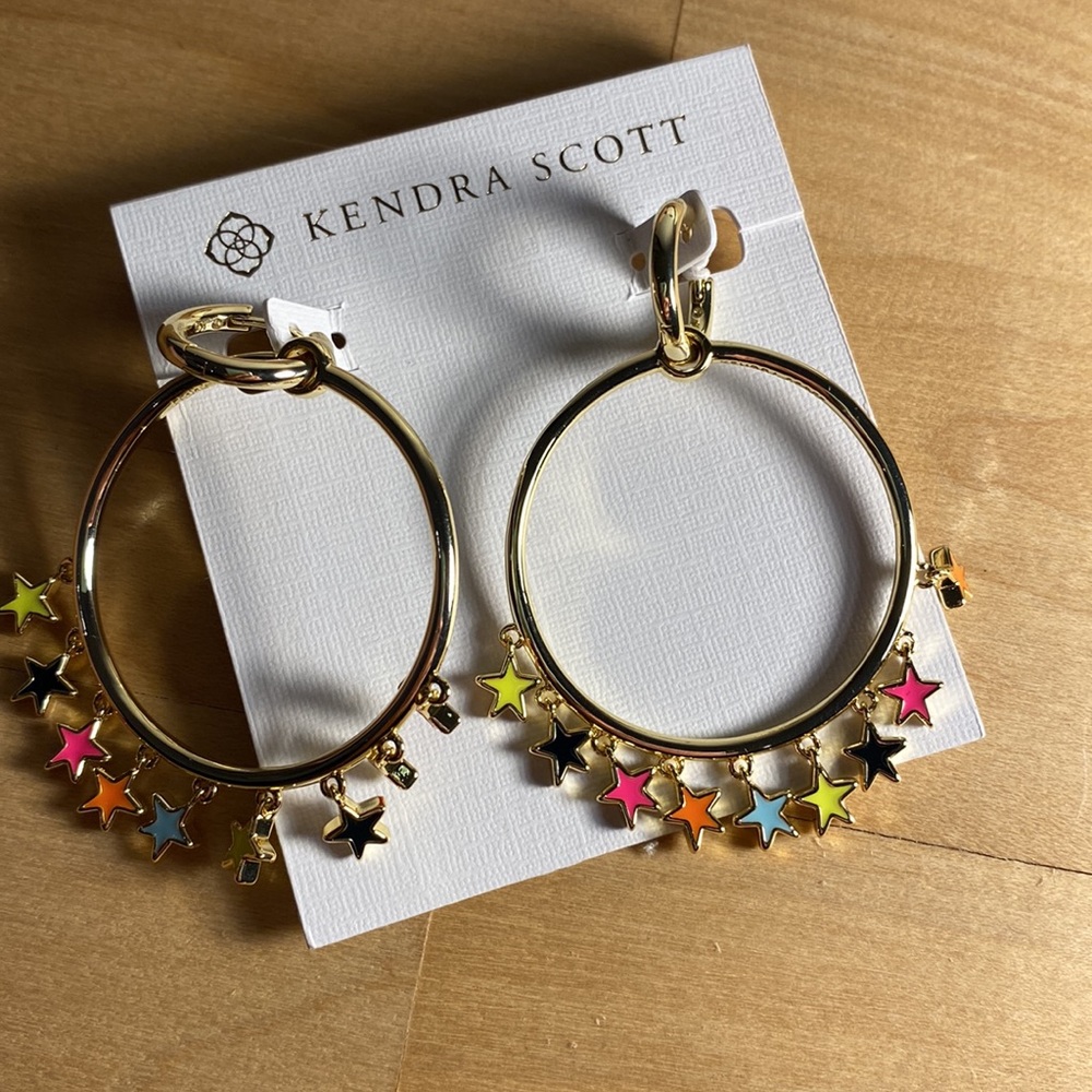 Kendra Scott sloanie star earrings. New with tags. - Picture 2 of 3